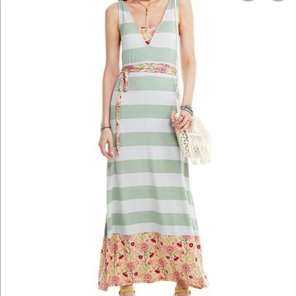 Matilda Jane Seaside Afternoon Stipe Floral Maxi M